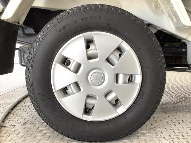 ハイゼットトラックEXT 5MT CDオーディオ 荷台作業灯 荷台マット走行無制限1年保証 ゲートプロテクター MT車 CDオーディオ 3方開 荷台作業灯 荷台マット キーレスエントリー ドアバイザー ヘッドライトレベライザー シガーソケット スペアタイヤ(兵庫県)の中古車