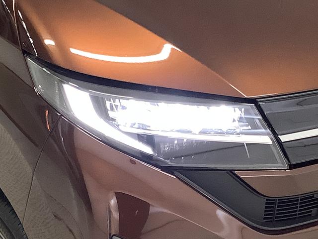 ムーヴＧ　片側電動スライドドア　前後コーナーセンサー　スマートキー走行無制限１年保証　片側電動スライドドア　前後コーナーセンサー　オートマチックハイビーム　ＬＥＤヘッドライト　プッシュスタート　横滑り防止装置　オートブレーキホールド　オートエアコン　ベンチシート（兵庫県）の中古車