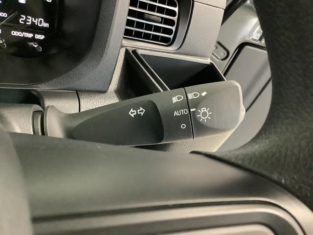 ハイゼットトラックスタンダード　ＣＶＴ　前後コーナーセンサー　横滑り防止装置走行無制限１年保証　前後コーナーセンサー　ＣＶＴ車　３方開　オートマチックハイビーム　アイドリングストップ　横滑り防止装置　オートライト　ヘッドライトレベライザー　アクセサリーソケット　ラジオ（兵庫県）の中古車