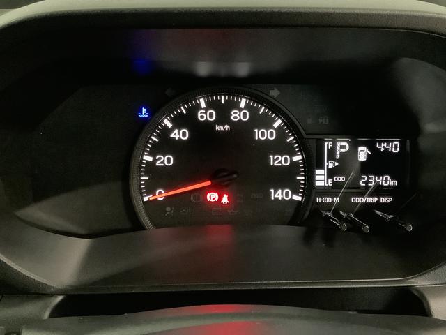 ハイゼットトラックスタンダード　ＣＶＴ　前後コーナーセンサー　横滑り防止装置走行無制限１年保証　前後コーナーセンサー　ＣＶＴ車　３方開　オートマチックハイビーム　アイドリングストップ　横滑り防止装置　オートライト　ヘッドライトレベライザー　アクセサリーソケット　ラジオ（兵庫県）の中古車