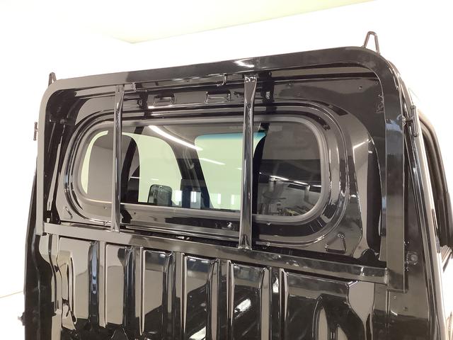 ハイゼットトラックスタンダード　ＣＶＴ　前後コーナーセンサー　横滑り防止装置走行無制限１年保証　前後コーナーセンサー　ＣＶＴ車　３方開　オートマチックハイビーム　アイドリングストップ　横滑り防止装置　オートライト　ヘッドライトレベライザー　アクセサリーソケット　ラジオ（兵庫県）の中古車