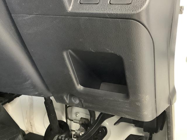 ハイゼットトラックスタンダード　ＡＴ　３方開　ゲートプロテクター　荷台マット走行無制限１年保証　ゲートプロテクター　ＡＴ車　３方開　荷台マット　ドアバイザー　ヘッドライトレベライザー　アクセサリーソケット　マニュアルエアコン　ラジオ　スペアタイヤ　バッテリーカバー（兵庫県）の中古車