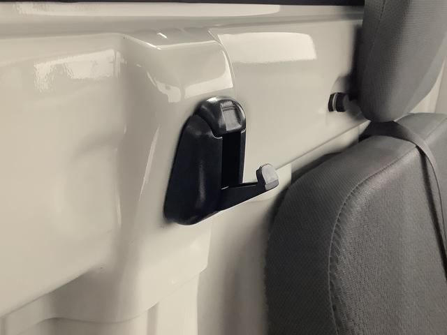 ハイゼットトラックスタンダード　ＡＴ　３方開　ゲートプロテクター　荷台マット走行無制限１年保証　ゲートプロテクター　ＡＴ車　３方開　荷台マット　ドアバイザー　ヘッドライトレベライザー　アクセサリーソケット　マニュアルエアコン　ラジオ　スペアタイヤ　バッテリーカバー（兵庫県）の中古車