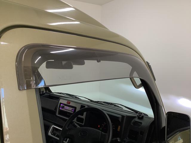 ハイゼットトラックハイルーフＳＡIIIｔ　５ＭＴ　禁煙車　ワンオーナー　ＣＤ走行無制限１年保証　禁煙車　ワンオーナー　ＭＴ車　ＣＤオーディオ　ドラレコ　ＥＴＣ　ＵＳＢ　３方開　ＬＥＤヘッドライト　キーレスエントリー　横滑り防止装置　ドアバイザー　ヘッドライトレベライザー（兵庫県）の中古車