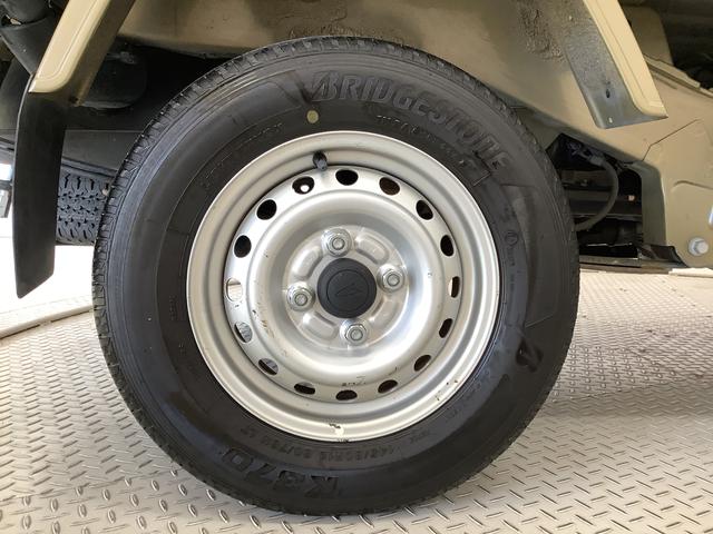 ハイゼットトラックハイルーフＳＡIIIｔ　５ＭＴ　禁煙車　ワンオーナー　ＣＤ走行無制限１年保証　禁煙車　ワンオーナー　ＭＴ車　ＣＤオーディオ　ドラレコ　ＥＴＣ　ＵＳＢ　３方開　ＬＥＤヘッドライト　キーレスエントリー　横滑り防止装置　ドアバイザー　ヘッドライトレベライザー（兵庫県）の中古車