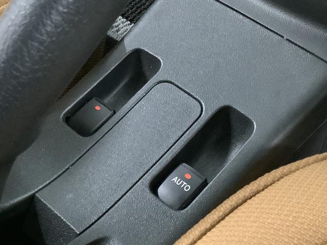 コペンセロ　１オーナー　ＣＶＴ　ナビ　ＥＴＣ　バックカメラ　禁煙車１年保証　ワンオーナー　ナビＴＶ　ＥＴＣ　バックカメラ　ＣＶＴ車　シートヒーター　ＵＳＢ　Ｂｌｕｅｔｏｏｔｈ　ＬＥＤヘッドライト　プッシュスタート　禁煙車　オートエアコン　１６インチ純正アルミホイール（兵庫県）の中古車