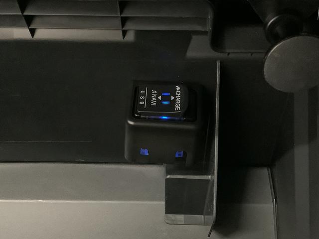 コペンセロ　１オーナー　ＣＶＴ　ナビ　ＥＴＣ　バックカメラ　禁煙車１年保証　ワンオーナー　ナビＴＶ　ＥＴＣ　バックカメラ　ＣＶＴ車　シートヒーター　ＵＳＢ　Ｂｌｕｅｔｏｏｔｈ　ＬＥＤヘッドライト　プッシュスタート　禁煙車　オートエアコン　１６インチ純正アルミホイール（兵庫県）の中古車