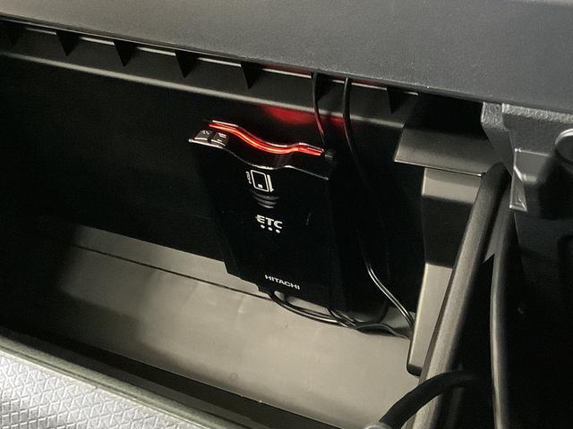 タントファンクロスターボ　雹害車両　ワンオーナー　ナビＴＶ　ＥＴＣ雹害車両　１年保証　ワンオーナー　ＥＴＣ　ナビＴＶ　バックカメラ　両側電動スライドドア　前後コーナーセンサー　前席シートヒーター　ルーフレール　ＵＳＢ　Ｂｌｕｅｔｏｏｔｈ　１５インチ純正アルミホイール（兵庫県）の中古車