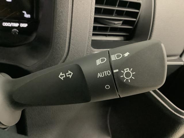 ハイゼットカーゴクルーズターボ　ＣＶＴ車　前後コーナーセンサー　スマートキー走行無制限１年保証　前後コーナーセンサー　ＣＶＴ車　オートマチックハイビーム　アイドリングストップ　プッシュスタート　横滑り防止装置　オートライト　アクセサリーソケット　電動格納ミラー　両側スライド（兵庫県）の中古車