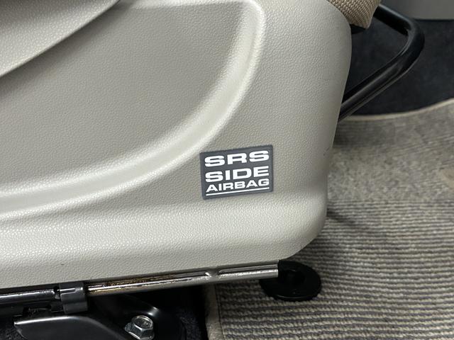 ミライースＧ　ワンオーナー　禁煙車　ＣＤオーディオ　キーレスエントリー走行無制限１年保証　ワンオーナー　ＵＳＢ　ＣＤオーディオ　アイドリングストップ　キーレスエントリー　オートエアコン　ドアバイザー　ヘッドライトレベライザー　電動格納ドアミラー　シートリフター（兵庫県）の中古車