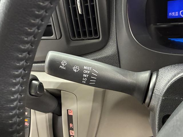 ミライースＧ　ワンオーナー　禁煙車　ＣＤオーディオ　キーレスエントリー走行無制限１年保証　ワンオーナー　ＵＳＢ　ＣＤオーディオ　アイドリングストップ　キーレスエントリー　オートエアコン　ドアバイザー　ヘッドライトレベライザー　電動格納ドアミラー　シートリフター（兵庫県）の中古車