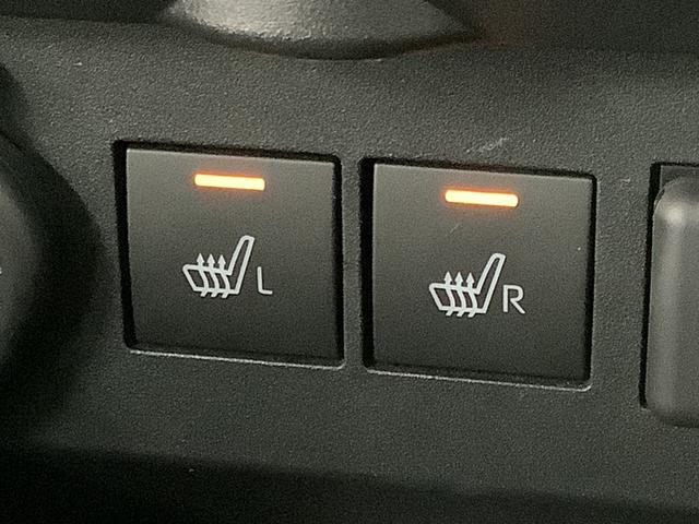 ロッキープレミアムＧ　ＨＥＶ　ワンオーナー　クルコン　シートヒーター走行無制限１年保証　前後コーナーセンサー　ワンオーナー　アダプティブクルーズコントロール　前席シートヒーター　オートマチックハイビーム　ＬＥＤヘッドライト　スマートキー　１７インチ純正アルミホイール（兵庫県）の中古車