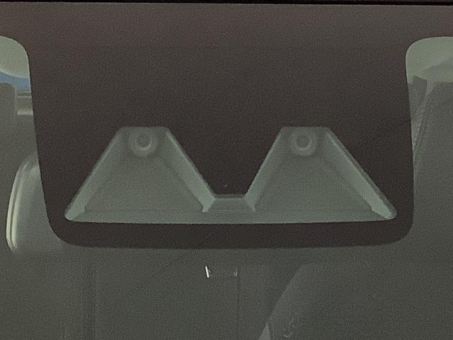 ロッキープレミアムＧ　ＨＥＶ　ワンオーナー　クルコン　シートヒーター走行無制限１年保証　前後コーナーセンサー　ワンオーナー　アダプティブクルーズコントロール　前席シートヒーター　オートマチックハイビーム　ＬＥＤヘッドライト　スマートキー　１７インチ純正アルミホイール（兵庫県）の中古車