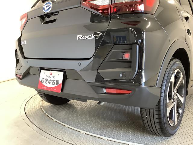 ロッキープレミアムＧ　ＨＥＶ　ワンオーナー　クルコン　シートヒーター走行無制限１年保証　前後コーナーセンサー　ワンオーナー　アダプティブクルーズコントロール　前席シートヒーター　オートマチックハイビーム　ＬＥＤヘッドライト　スマートキー　１７インチ純正アルミホイール（兵庫県）の中古車