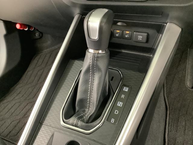 ロッキープレミアムＧ　ＨＥＶ　ワンオーナー　クルコン　シートヒーター走行無制限１年保証　前後コーナーセンサー　ワンオーナー　アダプティブクルーズコントロール　前席シートヒーター　オートマチックハイビーム　ＬＥＤヘッドライト　スマートキー　１７インチ純正アルミホイール（兵庫県）の中古車