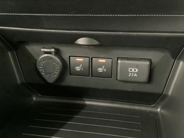 ロッキープレミアムＧ　ＨＥＶ　ワンオーナー　クルコン　シートヒーター走行無制限１年保証　前後コーナーセンサー　ワンオーナー　アダプティブクルーズコントロール　前席シートヒーター　オートマチックハイビーム　ＬＥＤヘッドライト　スマートキー　１７インチ純正アルミホイール（兵庫県）の中古車