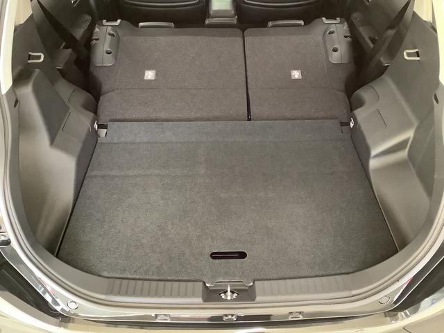 ロッキープレミアムＧ　ＨＥＶ　ワンオーナー　クルコン　シートヒーター走行無制限１年保証　前後コーナーセンサー　ワンオーナー　アダプティブクルーズコントロール　前席シートヒーター　オートマチックハイビーム　ＬＥＤヘッドライト　スマートキー　１７インチ純正アルミホイール（兵庫県）の中古車