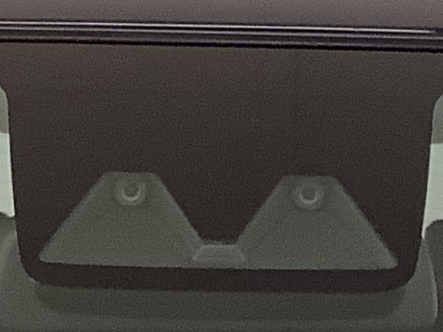 ロッキープレミアムＧ　ＨＥＶ　ワンオーナー　クルコン　シートヒーター走行無制限１年保証　前後コーナーセンサー　ワンオーナー　アダプティブクルーズコントロール　前席シートヒーター　オートマチックハイビーム　ＬＥＤヘッドライト　スマートキー　１７インチ純正アルミホイール（兵庫県）の中古車