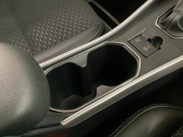 ロッキープレミアムＧ　ＨＥＶ　ワンオーナー　クルコン　シートヒーター走行無制限１年保証　前後コーナーセンサー　ワンオーナー　アダプティブクルーズコントロール　前席シートヒーター　オートマチックハイビーム　ＬＥＤヘッドライト　スマートキー　１７インチ純正アルミホイール（兵庫県）の中古車