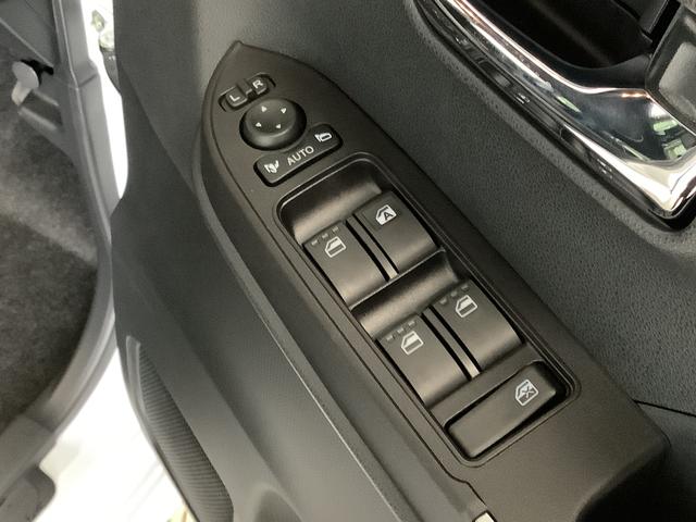 タントカスタムＲＳ　ターボ　４ＷＤ　９インチディスプレイオーディオ１年保証　９インチディスプレイオーディオ　４ＷＤ　バックカメラ　両側電動スライドドア　前後コーナーセンサー　前席シートヒーター　ＵＳＢ　Ｂｌｕｅｔｏｏｔｈ　スマートキー　１５インチ純正アルミホイール（兵庫県）の中古車