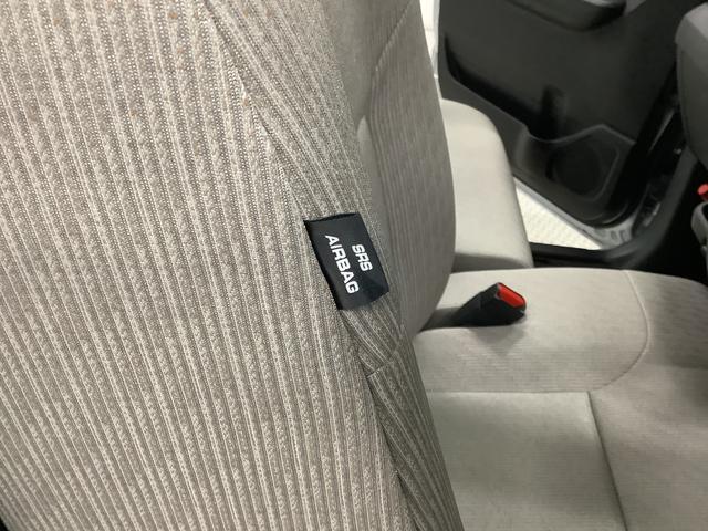 ムーヴＸ　４ＷＤ　片側電動スライドドア　前後コーナーセンサー走行無制限１年保証　片側電動スライドドア　４ＷＤ　前後コーナーセンサー　オートマチックハイビーム　ＬＥＤヘッドライト　横滑り防止装置　スマートキー　オートライト　オートエアコン　電動格納ドアミラー（兵庫県）の中古車