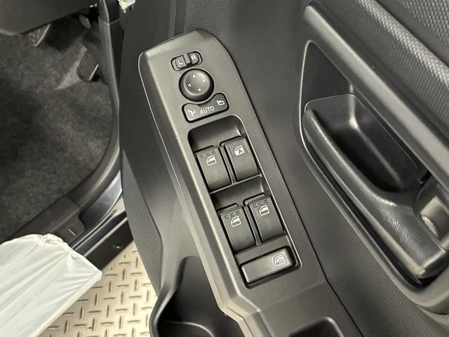 タフトＸ　前後コーナーセンサー　ＬＥＤヘッドライト　スマートキー走行無制限１年保証　前後コーナーセンサー　オートマチックハイビーム　ＬＥＤヘッドライト　アイドリングストップ　オートブレーキホールド　横滑り防止装置　スマートキー　オートエアコン　スカイフィールトップ（兵庫県）の中古車