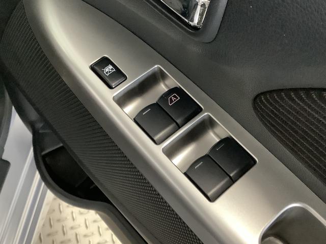 デイズハイウェイスターＸ　Ｖセレクション＋セーフティII　禁煙車走行無制限１年保証　禁煙車　ワンオーナー　衝突軽減ブレーキ　ＣＤオーディオ　ＨＩＤヘッドライト　アイドリングストップ　プッシュスタート　横滑り防止装置　オートエアコン　１４インチアルミホイール（兵庫県）の中古車