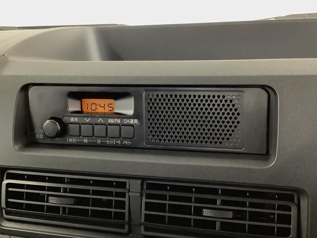 ハイゼットトラックスタンダード　４ＷＤ　ＣＶＴ　前後コーナーセンサー　ラジオ走行無制限１年保証　前後コーナーセンサー　４ＷＤ　ＣＶＴ車　３方開　アイドリングストップ　横滑り防止装置　オートライト　ヘッドライトレベライザー　アクセサリーソケット　スペアタイヤ　ラジオ（兵庫県）の中古車