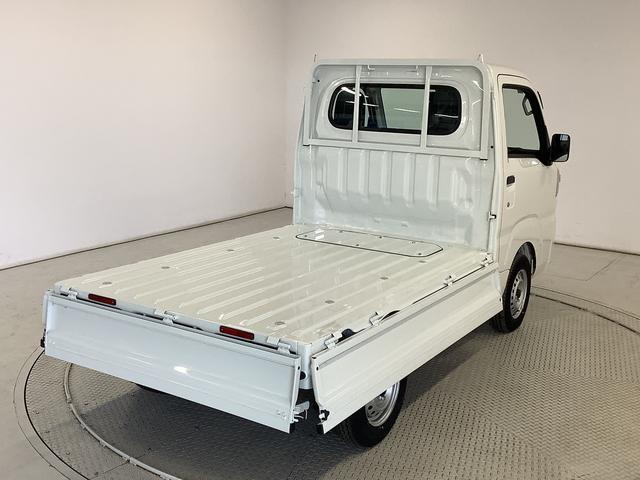 ハイゼットトラックスタンダード　４ＷＤ　ＣＶＴ　前後コーナーセンサー　ラジオ走行無制限１年保証　前後コーナーセンサー　４ＷＤ　ＣＶＴ車　３方開　アイドリングストップ　横滑り防止装置　オートライト　ヘッドライトレベライザー　アクセサリーソケット　スペアタイヤ　ラジオ（兵庫県）の中古車