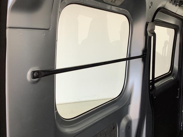 ハイゼットカーゴスペシャル　ＣＶＴ　ワンオーナー　ナビＴＶ　ドラレコ　ＥＴＣ１年保証　ワンオーナー　ナビＴＶ　ＥＴＣ　ＣＶＴ車　ドラレコ　バックカメラ　前後コーナーセンサー　ＤＶＤ　ＵＳＢ　Ｂｌｕｅｔｏｏｔｈ　オートマチックハイビーム　アイドリングストップ　両側スライドドア（兵庫県）の中古車