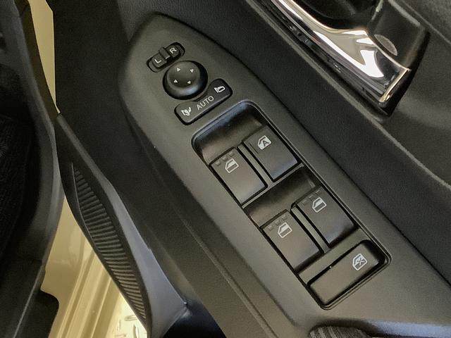 ムーヴＧ　片側電動スライド　オートブレーキホールド　スマートキー走行無制限１年保証　片側電動スライドドア　前後コーナーセンサー　オートマチックハイビーム　ＬＥＤヘッドライト　プッシュスタート　横滑り防止装置　オートブレーキホールド　オートエアコン　ベンチシート（兵庫県）の中古車