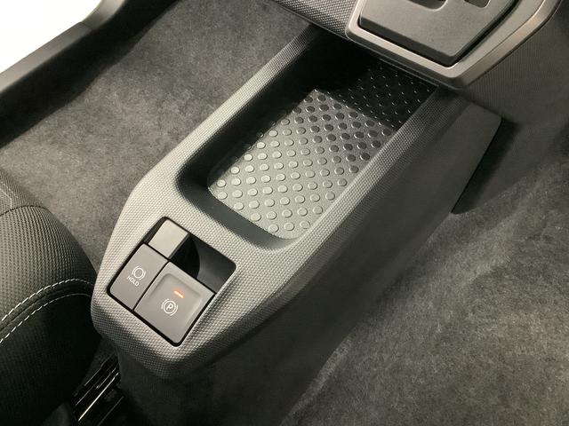 タフトＧターボ　ダーククロムベンチャー　クルコン　コーナーセンサー走行無制限１年保証　前後コーナーセンサー　アダプティブクルーズコントロール　前席シートヒーター　オートマチックハイビーム　オートブレーキホールド　スカイフィールトップ　１５インチ純正アルミホイール（兵庫県）の中古車