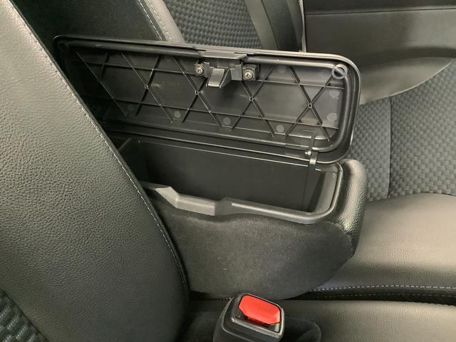 タントカスタムＲＳ　ターボ　禁煙車　ワンオーナー　両側電動スライド走行無制限１年保証　両側電動スライドドア　禁煙車　１オーナー　前後コーナーセンサー　シートヒーター　オートマチックハイビーム　ＬＥＤヘッドライト　オートブレーキホールド　１５インチ純正アルミホイール（兵庫県）の中古車