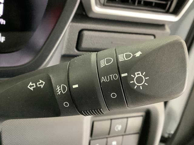 ロッキープレミアムＧ　ＨＥＶ　ワンオーナー　クルコン　シートヒーター走行無制限１年保証　前後コーナーセンサー　ワンオーナー　アダプティブクルーズコントロール　前席シートヒーター　オートマチックハイビーム　ＬＥＤヘッドライト　スマートキー　１７インチ純正アルミホイール（兵庫県）の中古車