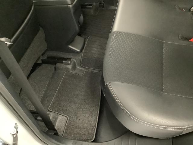 ロッキープレミアムＧ　ＨＥＶ　ワンオーナー　クルコン　シートヒーター走行無制限１年保証　前後コーナーセンサー　ワンオーナー　アダプティブクルーズコントロール　前席シートヒーター　オートマチックハイビーム　ＬＥＤヘッドライト　スマートキー　１７インチ純正アルミホイール（兵庫県）の中古車