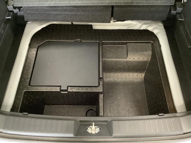 ロッキープレミアムＧ　ＨＥＶ　ワンオーナー　クルコン　シートヒーター走行無制限１年保証　前後コーナーセンサー　ワンオーナー　アダプティブクルーズコントロール　前席シートヒーター　オートマチックハイビーム　ＬＥＤヘッドライト　スマートキー　１７インチ純正アルミホイール（兵庫県）の中古車