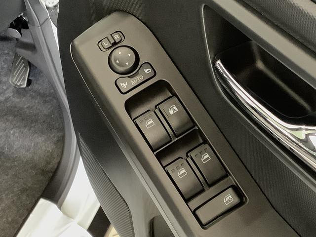 タフトＧ　アダプティブクルーズコントロール　前後コーナーセンサー走行無制限１年保証　前後コーナーセンサー　アダプティブクルーズコントロール　前席シートヒーター　オートマチックハイビーム　オートブレーキホールド　スカイフィールトップ　１５インチ純正アルミホイール（兵庫県）の中古車