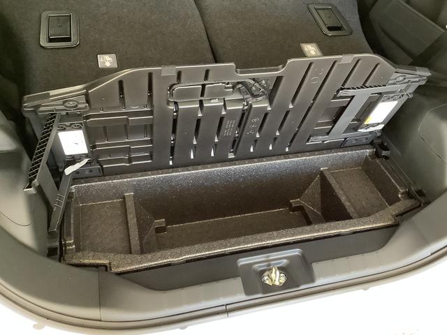 タントカスタムＲＳ　ターボ　９インチディスプレイオーディオ　ＵＳＢ１年保証　９インチディスプレイオーディオ　全方位カメラ　両側電動スライドドア　前後コーナーセンサー　前席シートヒーター　ＵＳＢ　Ｂｌｕｅｔｏｏｔｈ　オートブレーキホールド　１５インチ純正アルミホイール（兵庫県）の中古車