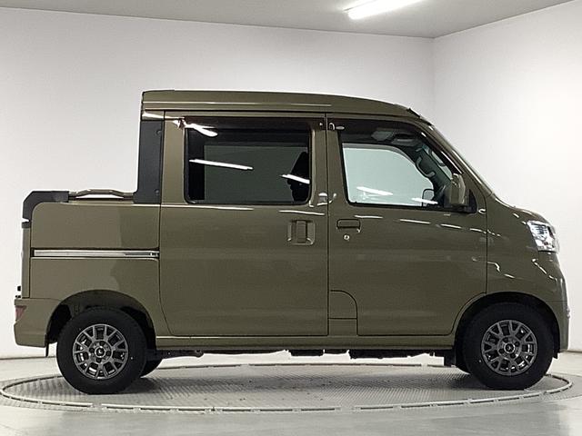 ハイゼットカーゴデッキバンＧ　ＳＡIII　４ＷＤ　１オーナー　障害物センサー走行無制限１年保証　４ＷＤ　ワンオーナー　ＡＴ車　ＣＤオーディオ　リアコーナーセンサー　ＵＳＢ　Ｂｌｕｅｔｏｏｔｈ　オートマチックハイビーム　ＬＥＤヘッドライト　キーレスエントリー　両側スライドドア（兵庫県）の中古車