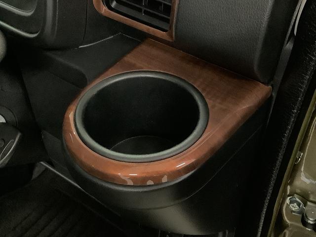 ハイゼットカーゴデッキバンＧ　ＳＡIII　４ＷＤ　１オーナー　障害物センサー走行無制限１年保証　４ＷＤ　ワンオーナー　ＡＴ車　ＣＤオーディオ　リアコーナーセンサー　ＵＳＢ　Ｂｌｕｅｔｏｏｔｈ　オートマチックハイビーム　ＬＥＤヘッドライト　キーレスエントリー　両側スライドドア（兵庫県）の中古車