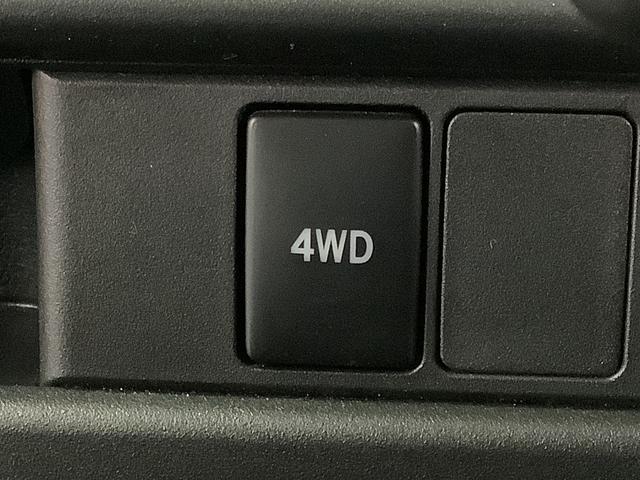 ハイゼットカーゴデッキバンＧ　ＳＡIII　４ＷＤ　１オーナー　障害物センサー走行無制限１年保証　４ＷＤ　ワンオーナー　ＡＴ車　ＣＤオーディオ　リアコーナーセンサー　ＵＳＢ　Ｂｌｕｅｔｏｏｔｈ　オートマチックハイビーム　ＬＥＤヘッドライト　キーレスエントリー　両側スライドドア（兵庫県）の中古車