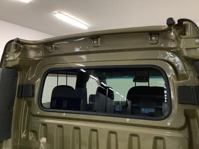 ハイゼットカーゴデッキバンＧ　ＳＡIII　４ＷＤ　１オーナー　障害物センサー走行無制限１年保証　４ＷＤ　ワンオーナー　ＡＴ車　ＣＤオーディオ　リアコーナーセンサー　ＵＳＢ　Ｂｌｕｅｔｏｏｔｈ　オートマチックハイビーム　ＬＥＤヘッドライト　キーレスエントリー　両側スライドドア（兵庫県）の中古車