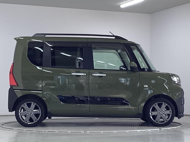 タントファンクロスターボ　９インチディスプレイオーディオ　ＨＤＭＩ１年保証　９インチディスプレイオーディオ　バックカメラ　両側電動スライドドア　前後コーナーセンサー　前席シートヒーター　ＵＳＢ　Ｂｌｕｅｔｏｏｔｈ　ＬＥＤヘッドライト　１５インチ純正アルミホイール（兵庫県）の中古車