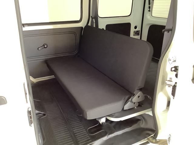 ハイゼットカーゴデラックスＳＡIII　ＡＴ　ＣＤオーディオ　コーナーセンサー走行無制限１年保証　リアコーナーセンサー　ＡＴ車　ＣＤオーディオ　オートマチックハイビーム　ＬＥＤヘッドライト　アイドリングストップ　キーレスエントリー　横滑り防止装置　ヘッドライトレベライザー（兵庫県）の中古車