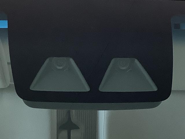 ムーヴL SAIII 禁煙車 ワンオーナー キーレスエントリー走行無制限1年保証 禁煙車 ワンオーナー オートマチックハイビーム アイドリングストップ キーレスエントリー 横滑り防止装置 ドアバイザー ヘッドライトレベライザー 電動格納ドアミラー ベンチシート(兵庫県)の中古車