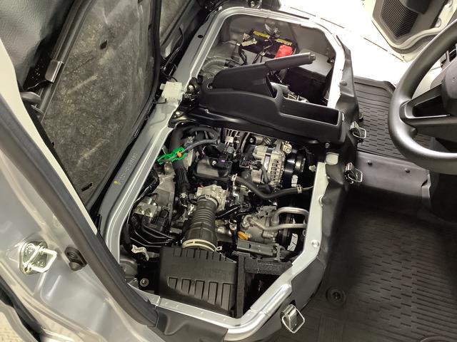 ハイゼットカーゴDX CVT 前後コーナーセンサー ラジオ 両側スライドドア走行無制限1年保証 前後コーナーセンサー CVT車 オートマチックハイビーム キーレスエントリー アイドリングストップ 横滑り防止装置 オートライト ヘッドライトレベライザー パワーウィンドウ ラジオ(兵庫県)の中古車