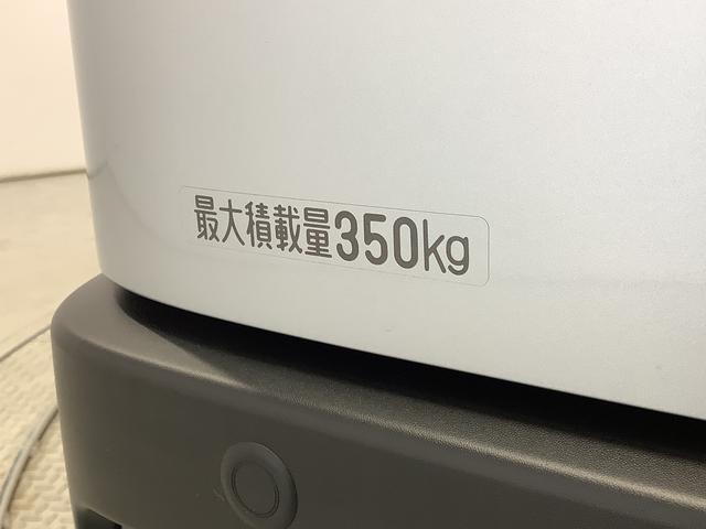 ハイゼットカーゴDX CVT 前後コーナーセンサー ラジオ 両側スライドドア走行無制限1年保証 前後コーナーセンサー CVT車 オートマチックハイビーム キーレスエントリー アイドリングストップ 横滑り防止装置 オートライト ヘッドライトレベライザー パワーウィンドウ ラジオ(兵庫県)の中古車