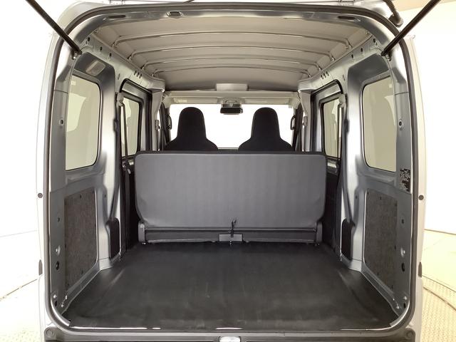 ハイゼットカーゴDX CVT 前後コーナーセンサー ラジオ 両側スライドドア走行無制限1年保証 前後コーナーセンサー CVT車 オートマチックハイビーム キーレスエントリー アイドリングストップ 横滑り防止装置 オートライト ヘッドライトレベライザー パワーウィンドウ ラジオ(兵庫県)の中古車