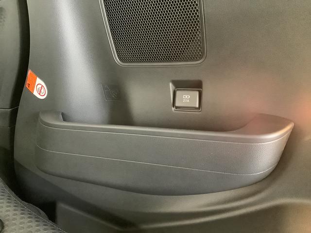 タントファンクロス　両側電動スライド　シートヒーター　スマートキー走行無制限１年保証　両側電動スライドドア　前後コーナーセンサー　前席シートヒーター　ルーフレール　オートマチックハイビーム　ＬＥＤヘッドライト　オートブレーキホールド　１４インチ純正アルミホイール（兵庫県）の中古車