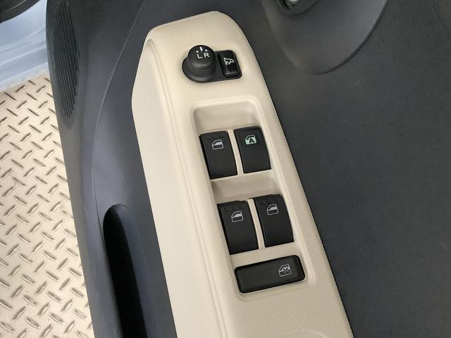 ミラココアココアプラスＸ　禁煙車　ワンオーナー　ナビ　ドラレコ　ＥＴＣ１年保証　禁煙車　ワンオーナー　ナビＴＶ　ＥＴＣ　ドラレコ　ルーフレール　Ｂｌｕｅｔｏｏｔｈ　アイドリングストップ　スマートキー　オートエアコン　ドアバイザー　ヘッドライトレベライザー　電動格納ミラー（兵庫県）の中古車